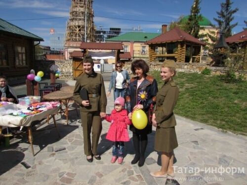 В Казани воссоздали атмосферу 9 мая 1945 года